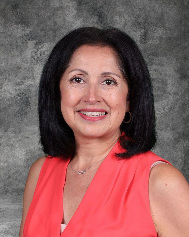 Ms. Georgina Cruz headshot